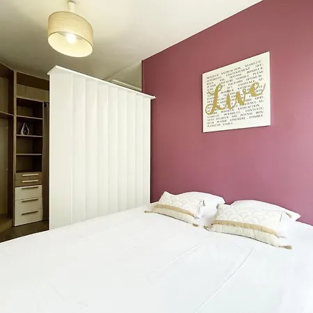 Le Chasles For 2 Persons Apartment Chartres Exterior photo